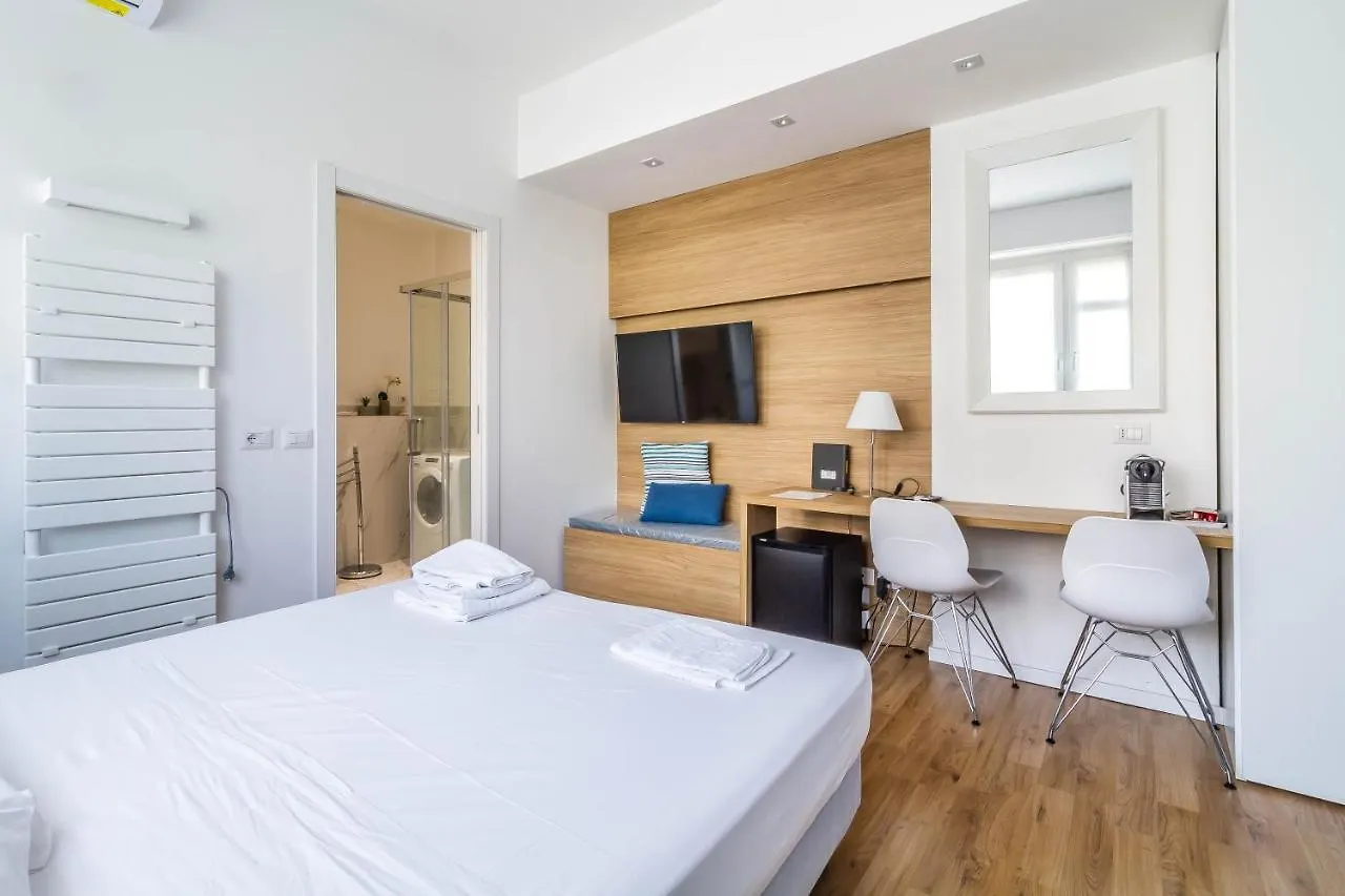 Appartamento Domusmi Gran Sasso-50 Milano Italia